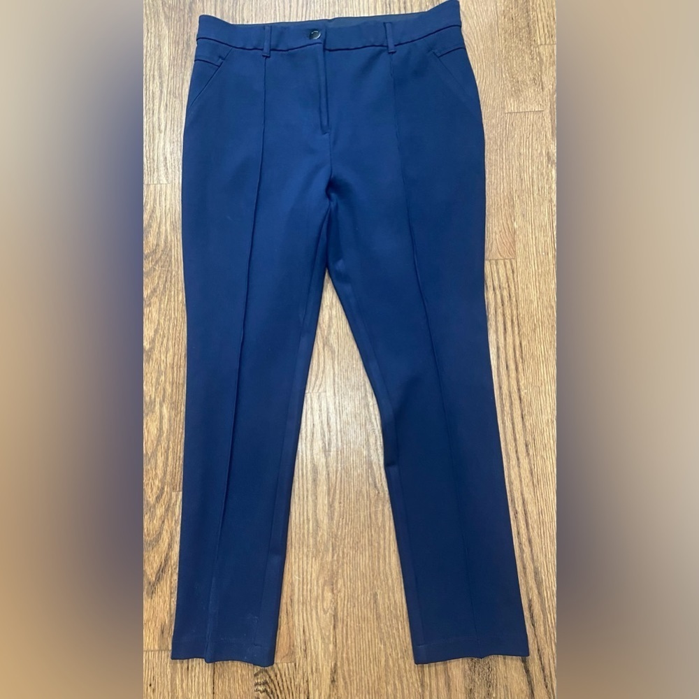 Chicos So Sliming woman’s pants Sz 1Short